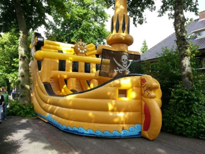 Glijbaan Giga Piraten Boot