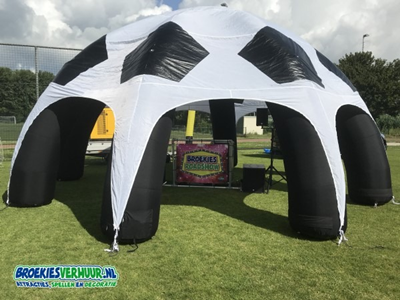 Opblaasbare Voetbal Tent 8x8 meter