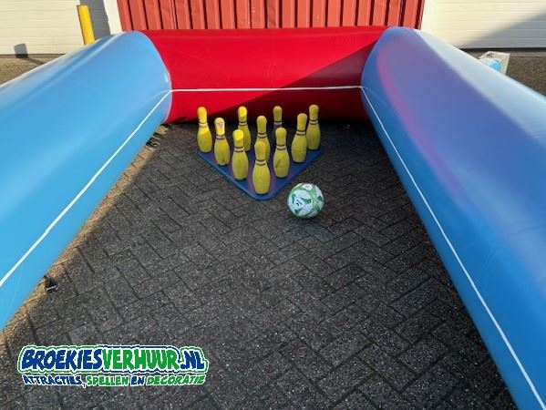 Voetbal-Bowling-XL-Huren-Broekiesverhuur.nl